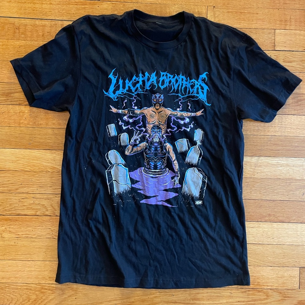 AEW Pro Wrestling Tees All Elite Lucha Brothers "The Graveyard" Size M T-Shirt!